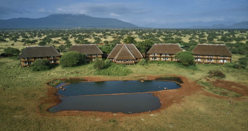 Szafari + Papillion Lagoon Reef Kenya
