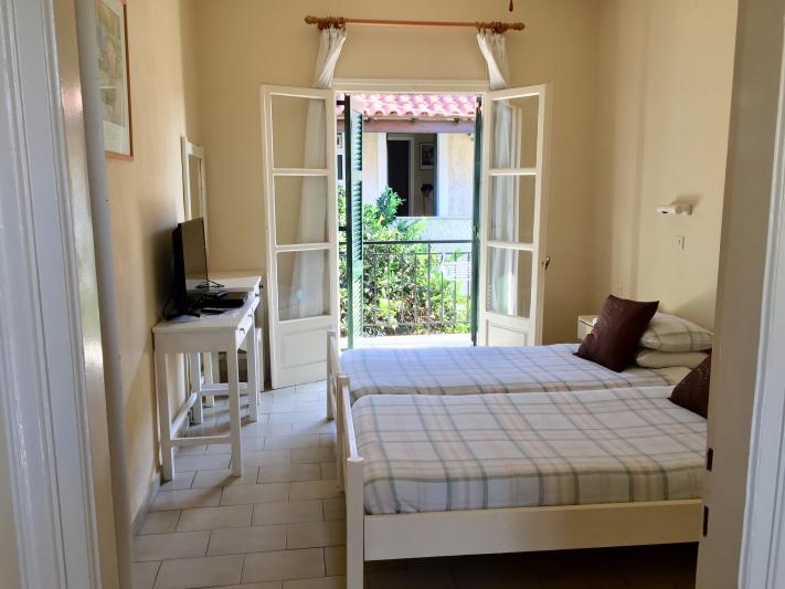 Mayflower Apartmanház Korfu Moraitika