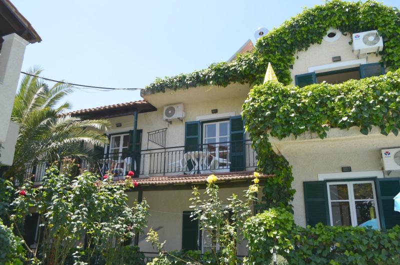 Mayflower Apartmanház Korfu Moraitika