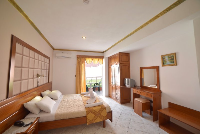 Korfu utazás Hotel Angelina