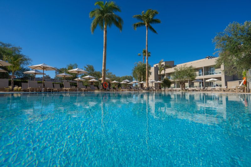 Korfu utazás Hotel CNIC Gemini