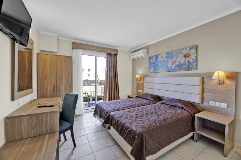 Hotel Messonghi Beach Korfu
