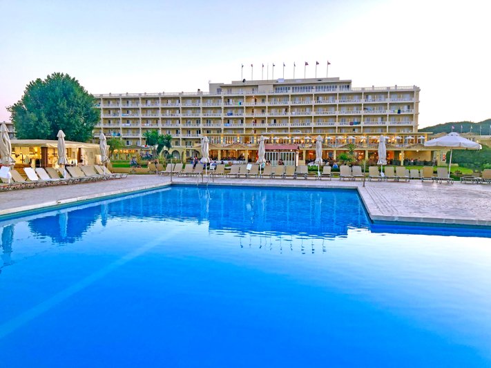 Hotel Messonghi Beach Korfu