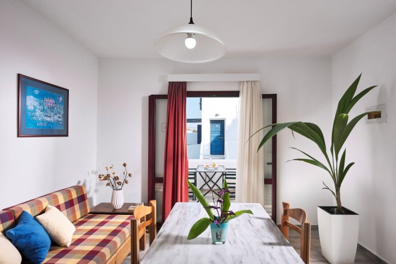 Kréta Agia Marina utazás Eva Suites & Apartments