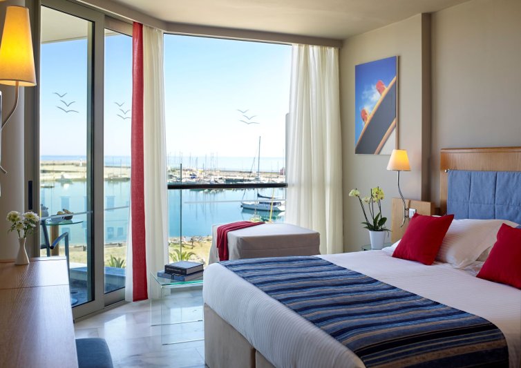 Kréta Kyma Suites Beach Hotel