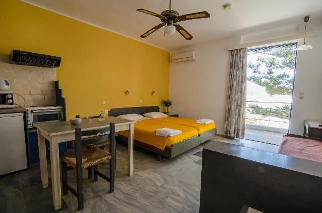 Emilia apartmanház Kréta nyugat