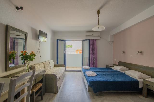 Emilia apartmanház Kréta nyugat