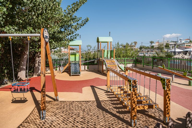 Kréta nyugat utazás Hotel Porto Platanias Village 