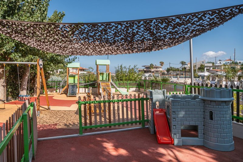 Kréta nyugat utazás Hotel Porto Platanias Village 