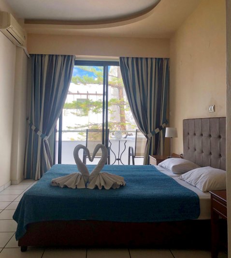Oleander Apartmanház Kréta