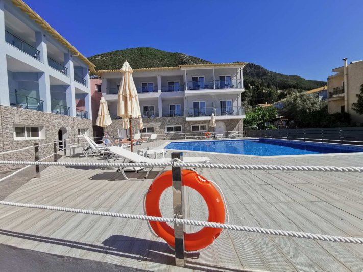 Lefkada-sziget utazás 3 Island View Hotel 