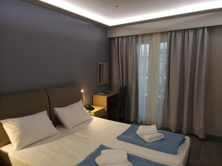 Lefkada-sziget utazás 3 Island View Hotel 