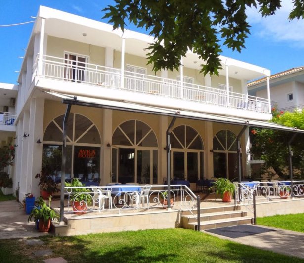 Lefkada-sziget utazás Avra Beach Hotel 