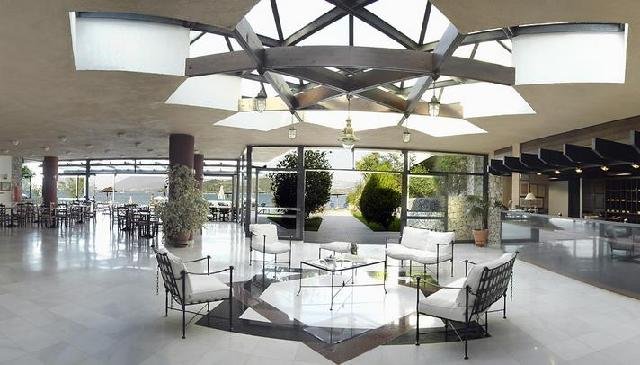 Lefkada-sziget utazás Porto Ligia Hotel