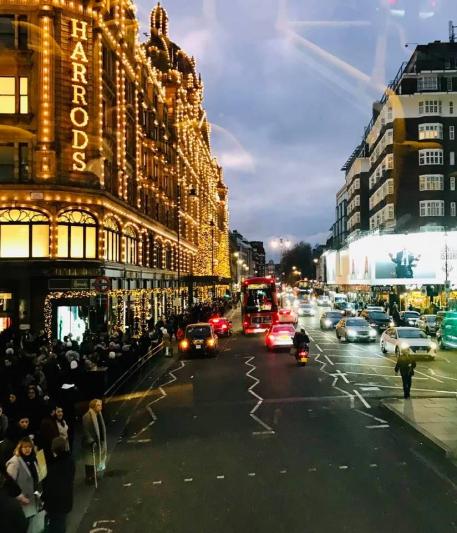 London karácsonyi fényben London