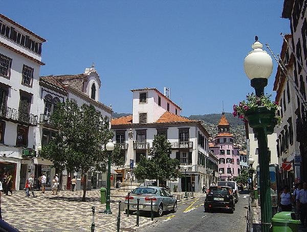 Madeira mesés kertjei