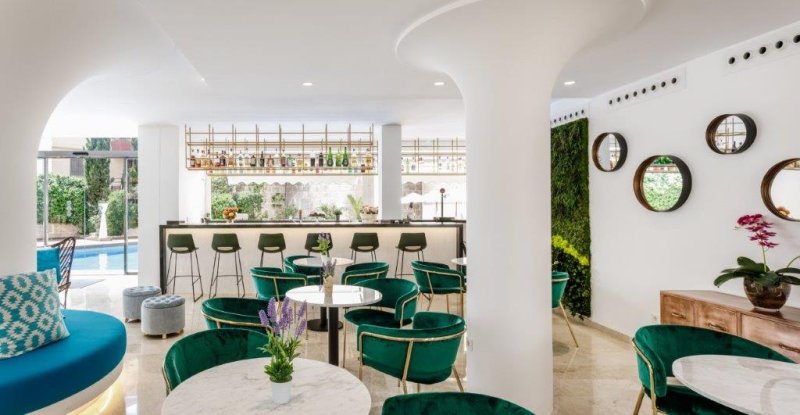 Mallorca Paguera utazás Hotel Tora