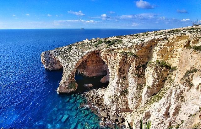 Málta szépségei körutazás