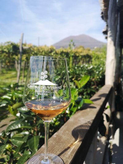 Nápoly utazás A Nápolyi-öböl Kincsei