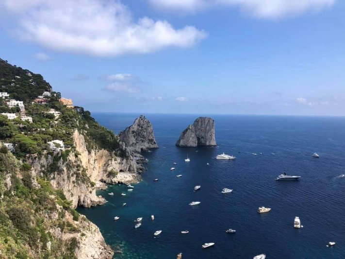 Nápoly utazás A Nápolyi-öböl Kincsei