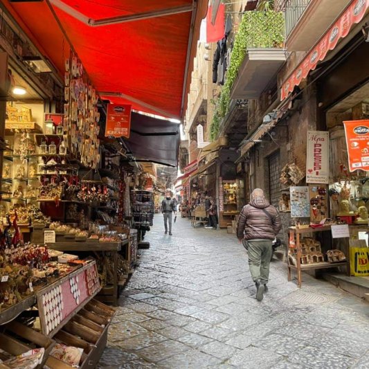 Nápoly utazás A Nápolyi-öböl Kincsei