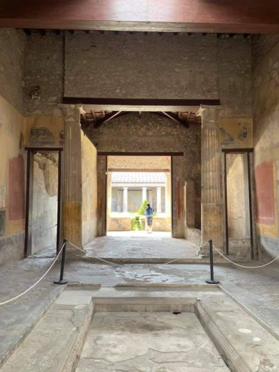 Nápoly utazás A Nápolyi-öböl Kincsei