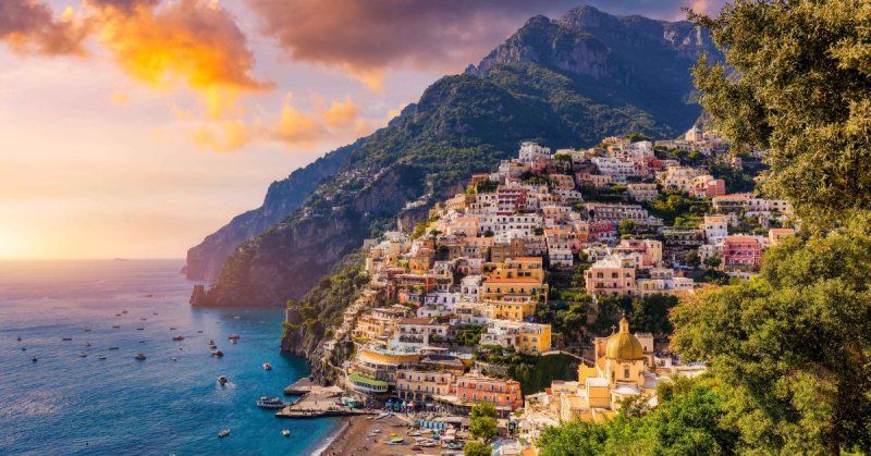 Nápoly utazás Literatúra Nápoly