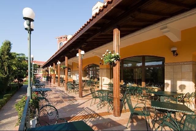 Napospart utazás Hotel Hrizantema