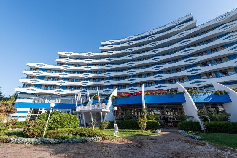 Napospart utazás Hotel Trakia Plaza & Apartman