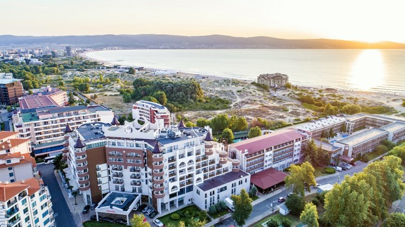 Hotel Imperial Resort Neszebár