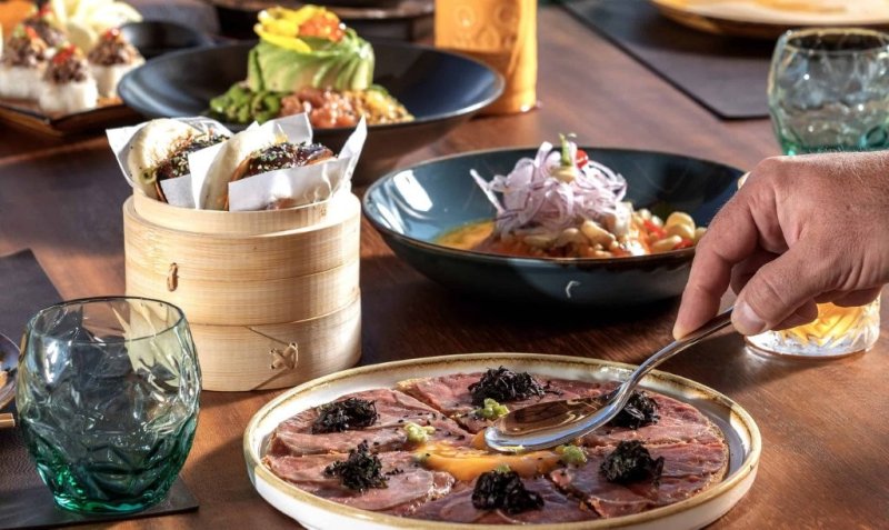 Ciprus utazás Nissiblu Beach Resort