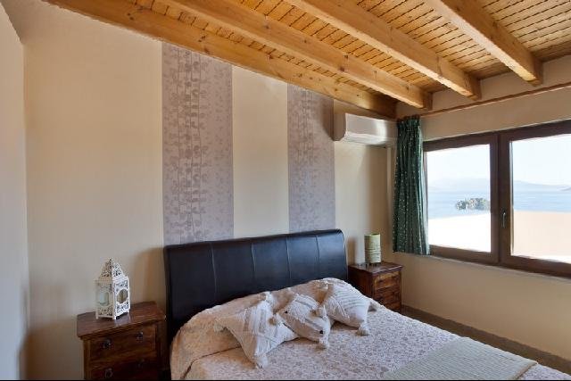 Peloponnészosz-félsziget utazás Polydor Apartmanház-TOLO