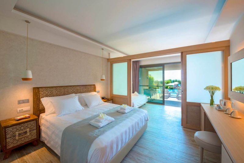 Rodosz utazás Hotel Amada Colossos Resort 