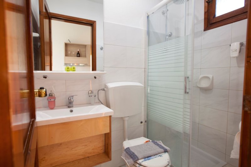 John & Mary apartmanház Rodosz