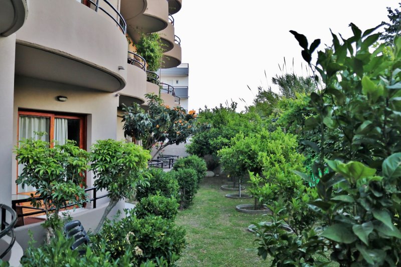 Rodosz utazás John & Mary apartmanház