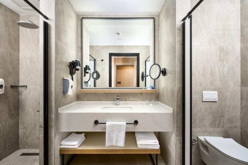 Seaden De Mar Resort & Spa Side