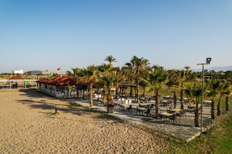 Club Felicia Village Side