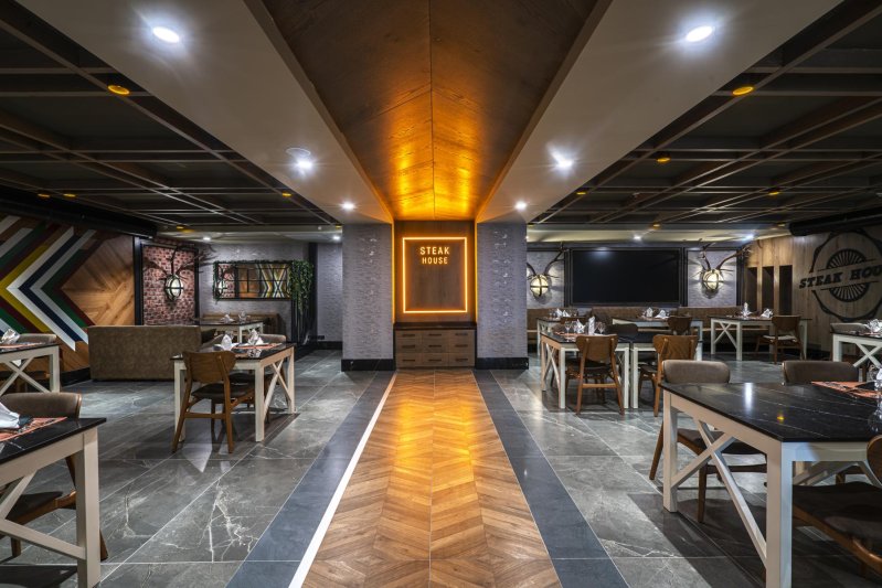 Diamond Deluxe Hotel & Spa Side