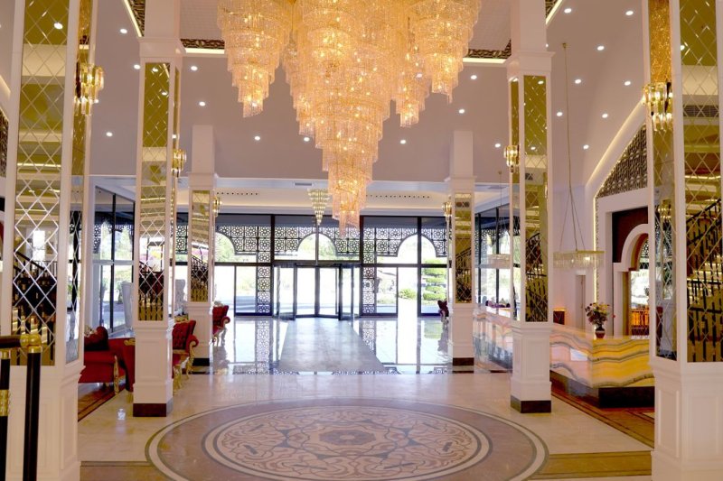 Side utazás Dream World Palace Hotel