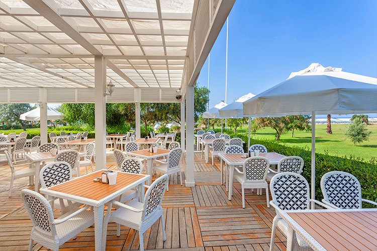 Glamour Resort & Spa Side