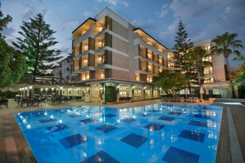 Hotel Trendy Side Beach Side