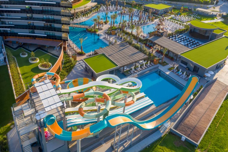 Kirman Premium Calyptus Resort & Spa Side