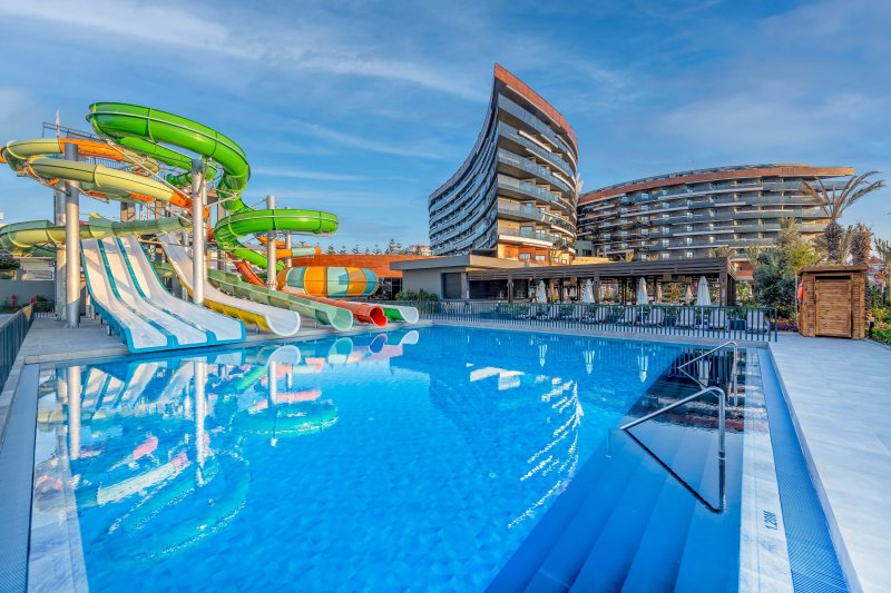 Kirman Premium Calyptus Resort & Spa Side