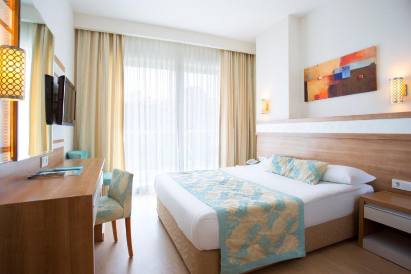 Merve Sun Hotel Side