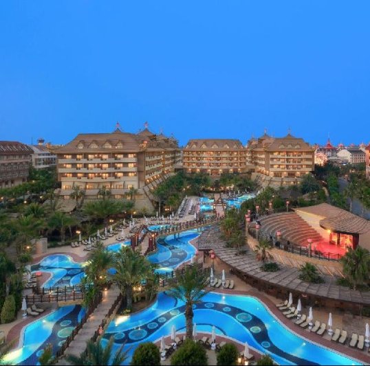 Royal Dragon Hotel Side