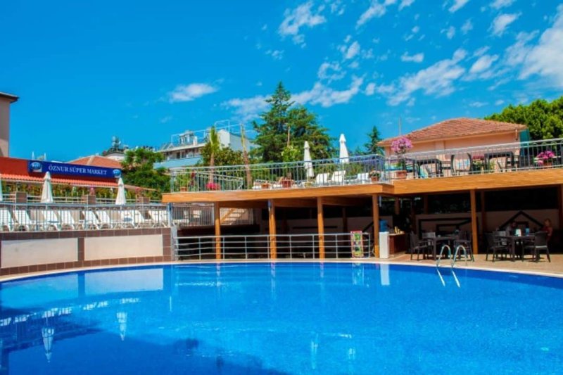 Sun Beach Park Hotel Side