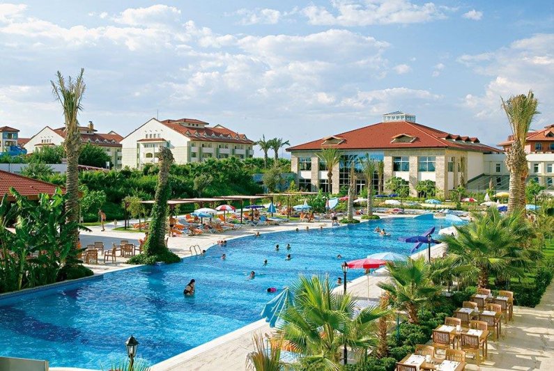 Süral Resort Side