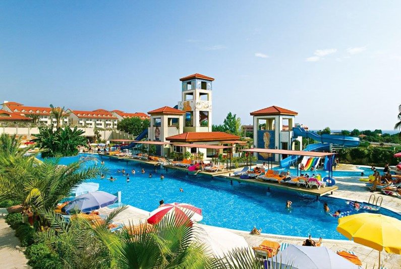 Süral Resort Side