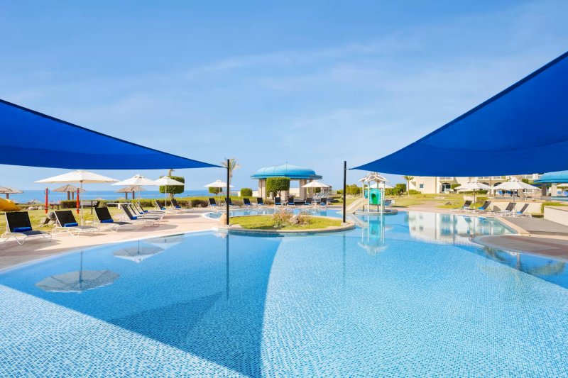 Szalála utazás Wyndham Garden Salalah