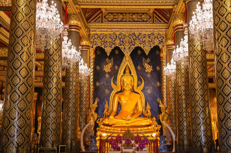 Phuketen Szilveszter Thaiföldön, Bangkok-i városnézés,